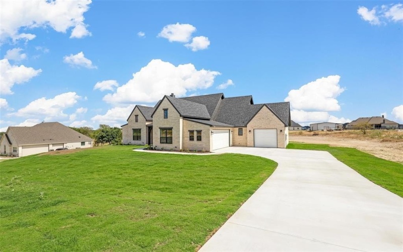 427 Red Bird, Springtown, TX 76082, 4 Habitaciones Habitaciones , ,3 BañosBaños,Residential,En Venta,427 Red Bird,20704107