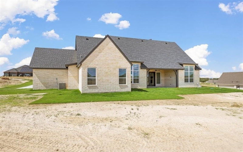 427 Red Bird, Springtown, TX 76082, 4 Habitaciones Habitaciones , ,3 BañosBaños,Residential,En Venta,427 Red Bird,20704107