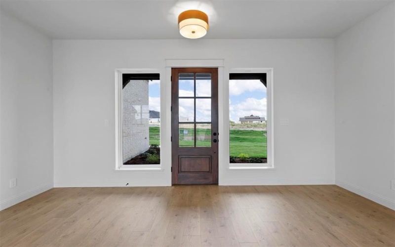 427 Red Bird, Springtown, TX 76082, 4 Habitaciones Habitaciones , ,3 BañosBaños,Residential,En Venta,427 Red Bird,20704107