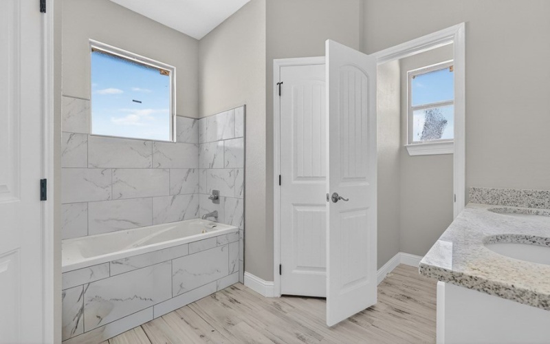 13215 E County Rd 110, Midland, TX 79706, 3 Habitaciones Habitaciones , ,2 BañosBaños,Residential,En Venta,13215 E County Rd 110,0,50091197