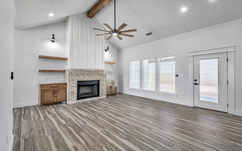 2105 S County Rd 1059, Midland, TX 79706, 4 Bedrooms Bedrooms, ,3 BathroomsBathrooms,Residential,For Sale,2105 S County Rd 1059,0,50091225