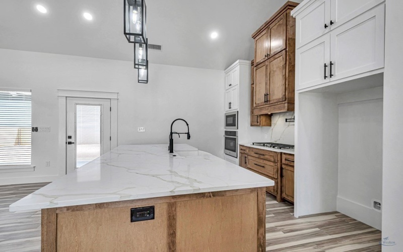 2105 S County Rd 1059, Midland, TX 79706, 4 Bedrooms Bedrooms, ,3 BathroomsBathrooms,Residential,For Sale,2105 S County Rd 1059,0,50091225