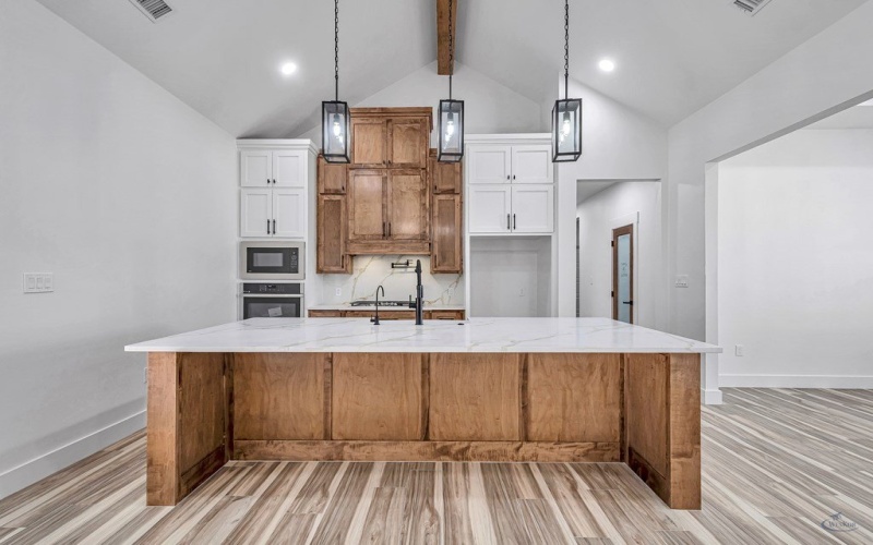 2105 S County Rd 1059, Midland, TX 79706, 4 Bedrooms Bedrooms, ,3 BathroomsBathrooms,Residential,For Sale,2105 S County Rd 1059,0,50091225