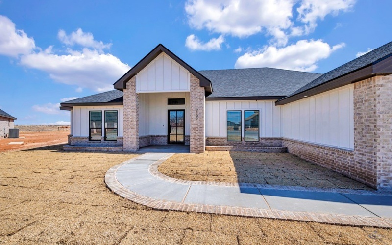 2105 S County Rd 1059, Midland, TX 79706, 4 Bedrooms Bedrooms, ,3 BathroomsBathrooms,Residential,For Sale,2105 S County Rd 1059,0,50091225