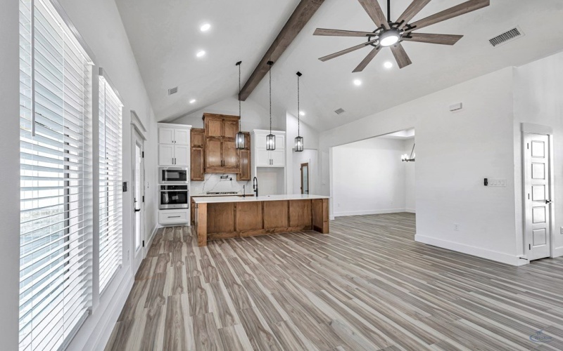 2105 S County Rd 1059, Midland, TX 79706, 4 Bedrooms Bedrooms, ,3 BathroomsBathrooms,Residential,For Sale,2105 S County Rd 1059,0,50091225