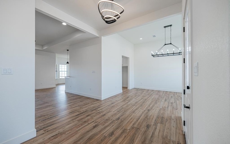 1813 N County Rd 1112, Midland, TX 79706, 4 Bedrooms Bedrooms, ,3 BathroomsBathrooms,Residential,For Sale,1813 N County Rd 1112,0,50091330