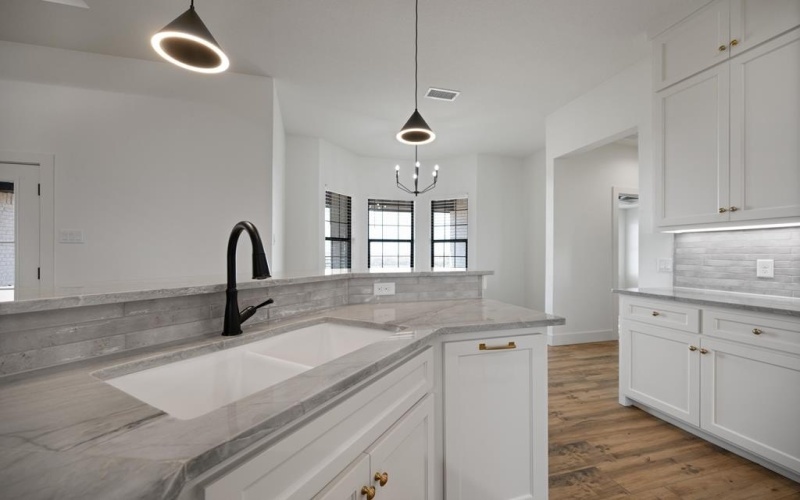 1813 N County Rd 1112, Midland, TX 79706, 4 Bedrooms Bedrooms, ,3 BathroomsBathrooms,Residential,For Sale,1813 N County Rd 1112,0,50091330