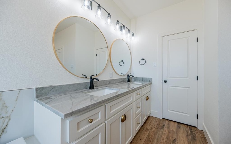 1813 N County Rd 1112, Midland, TX 79706, 4 Bedrooms Bedrooms, ,3 BathroomsBathrooms,Residential,For Sale,1813 N County Rd 1112,0,50091330