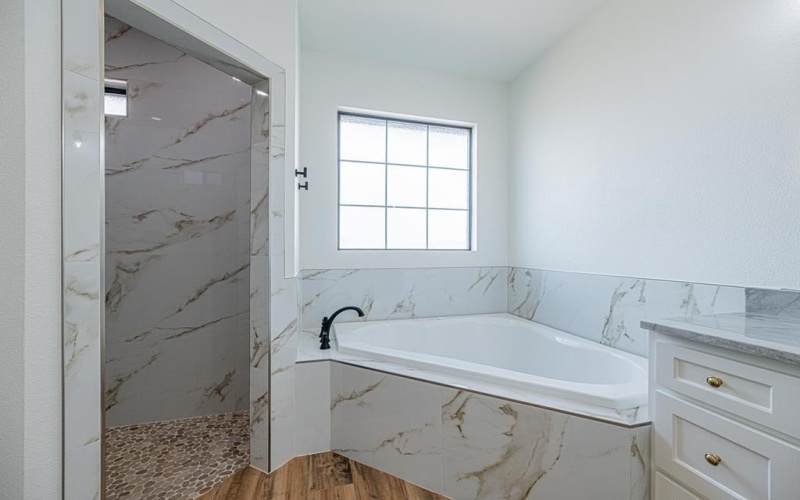 1813 N County Rd 1112, Midland, TX 79706, 4 Bedrooms Bedrooms, ,3 BathroomsBathrooms,Residential,For Sale,1813 N County Rd 1112,0,50091330