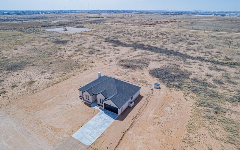 1813 N County Rd 1112, Midland, TX 79706, 4 Bedrooms Bedrooms, ,3 BathroomsBathrooms,Residential,For Sale,1813 N County Rd 1112,0,50091330