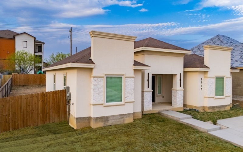 2713 Natalia Drive, Eagle Pass, TX 78852, 4 Habitaciones Habitaciones , ,2 BañosBaños,Residential,En Venta,2713 Natalia Drive,0,83164