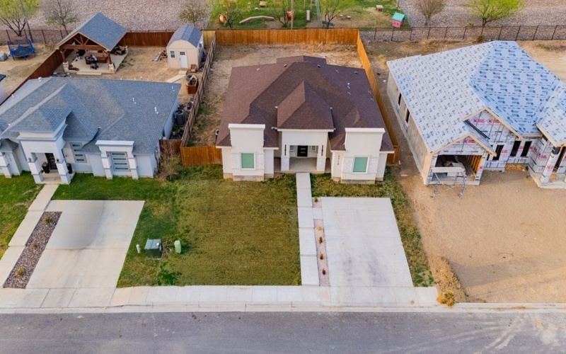 2713 Natalia Drive, Eagle Pass, TX 78852, 4 Habitaciones Habitaciones , ,2 BañosBaños,Residential,En Venta,2713 Natalia Drive,0,83164