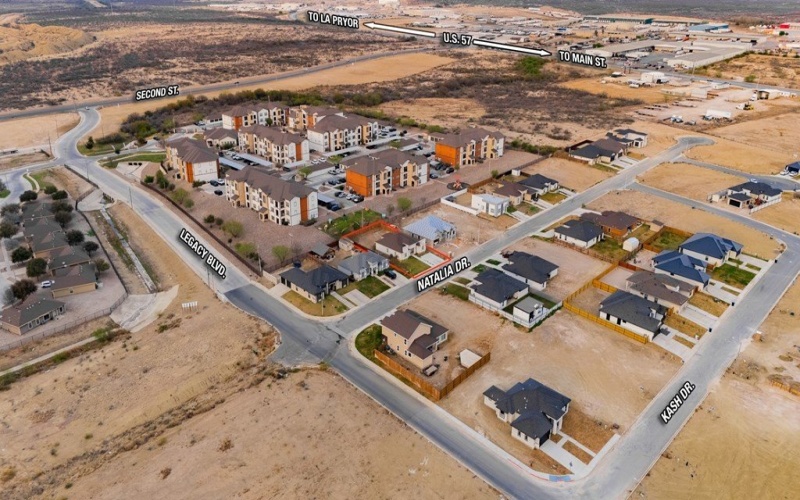 2713 Natalia Drive, Eagle Pass, TX 78852, 4 Habitaciones Habitaciones , ,2 BañosBaños,Residential,En Venta,2713 Natalia Drive,0,83164