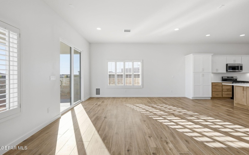 12424 Amesbury Avenue, El Paso, TX 79928, 4 Bedrooms Bedrooms, ,2 BathroomsBathrooms,Residential,For Sale,12424 Amesbury Avenue,0,939553