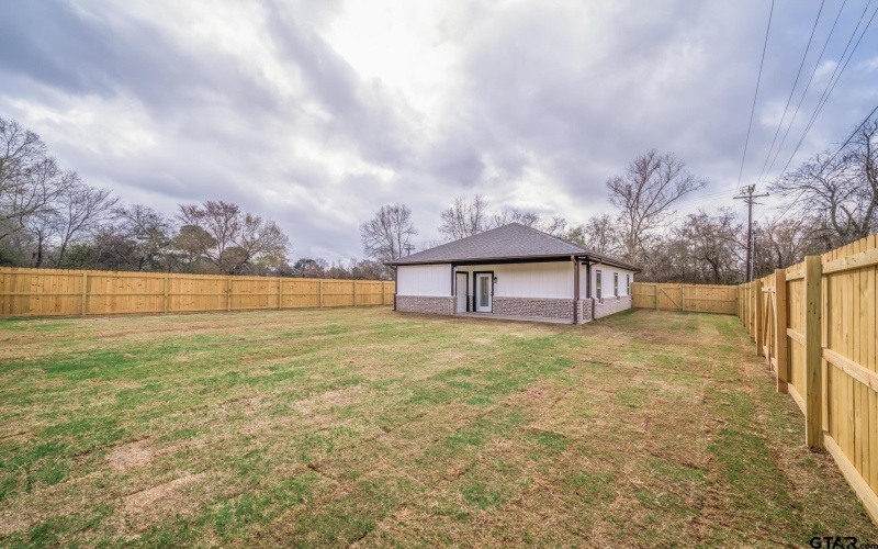 840 devereaux st, Jacksonville, TX 75766, 3 Bedrooms Bedrooms, ,2 BathroomsBathrooms,Residential,For Sale,840 devereaux st,0,26003168