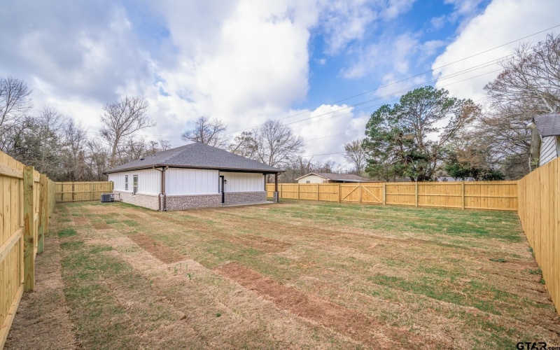 840 devereaux st, Jacksonville, TX 75766, 3 Bedrooms Bedrooms, ,2 BathroomsBathrooms,Residential,For Sale,840 devereaux st,0,26003168