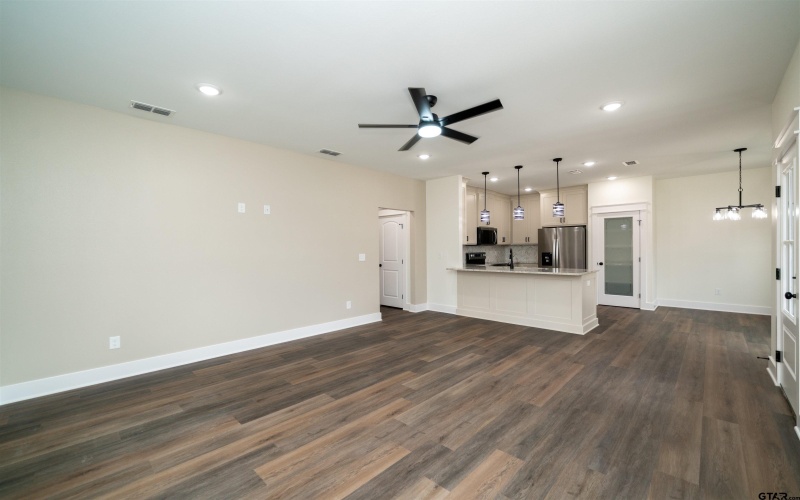 840 devereaux st, Jacksonville, TX 75766, 3 Bedrooms Bedrooms, ,2 BathroomsBathrooms,Residential,For Sale,840 devereaux st,0,26003168