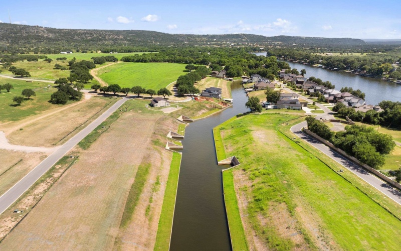 117 Hannah's Way, Burnet, TX 78611, 5 Bedrooms Bedrooms, ,5 BathroomsBathrooms,Residential,For Sale,117 Hannah's Way,0,176732