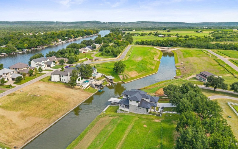 117 Hannah's Way, Burnet, TX 78611, 5 Bedrooms Bedrooms, ,5 BathroomsBathrooms,Residential,For Sale,117 Hannah's Way,0,176732