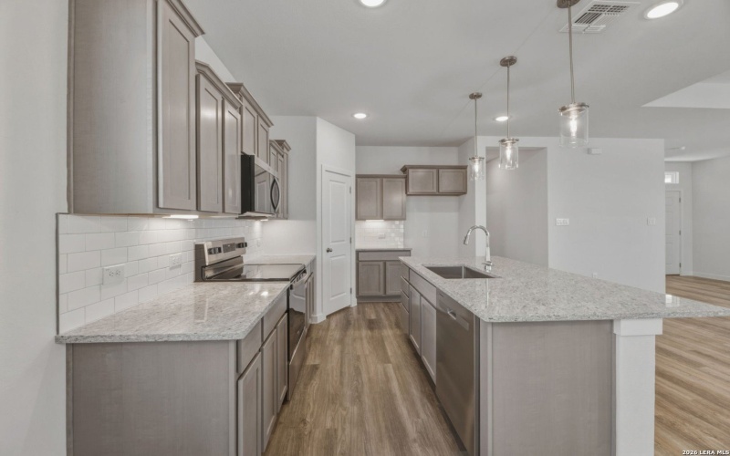 758 Whitman, New Braunfels, TX 78130, 3 Habitaciones Habitaciones , ,2 BañosBaños,Residential,En Venta,758 Whitman,0,1946093