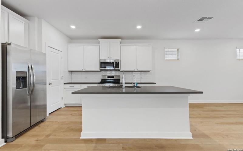 645 Salamander, San Marcos, TX 78666, 3 Bedrooms Bedrooms, ,2 BathroomsBathrooms,Residential,For Sale,645 Salamander,0,1946581