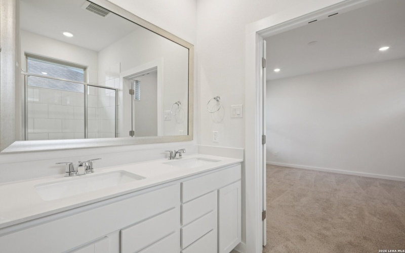 633 Salamander, San Marcos, TX 78666, 3 Habitaciones Habitaciones , ,2 BañosBaños,Residential,En Venta,633 Salamander,0,1946602