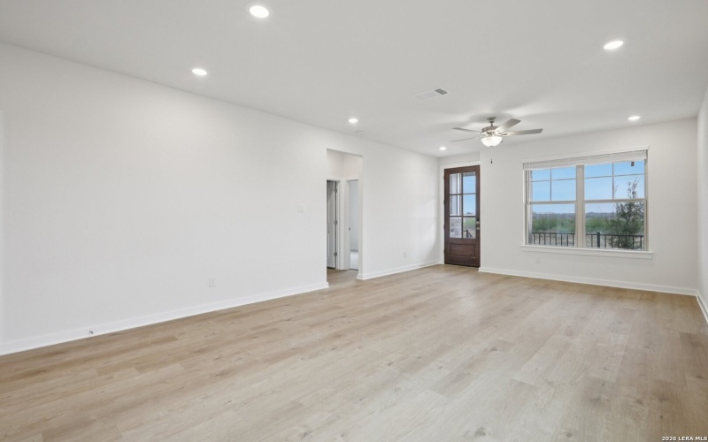 633 Salamander, San Marcos, TX 78666, 3 Habitaciones Habitaciones , ,2 BañosBaños,Residential,En Venta,633 Salamander,0,1946602