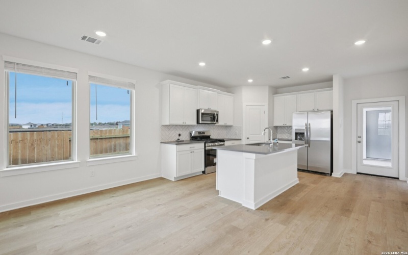 633 Salamander, San Marcos, TX 78666, 3 Habitaciones Habitaciones , ,2 BañosBaños,Residential,En Venta,633 Salamander,0,1946602