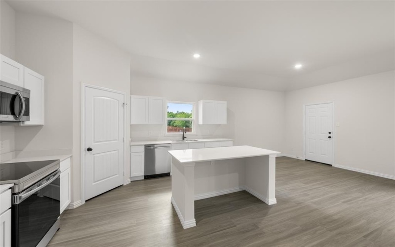 1609 Annabelle Street, Cleburne, TX 76031, 4 Habitaciones Habitaciones , ,2 BañosBaños,Residential,En Venta,1609 Annabelle Street,20704399