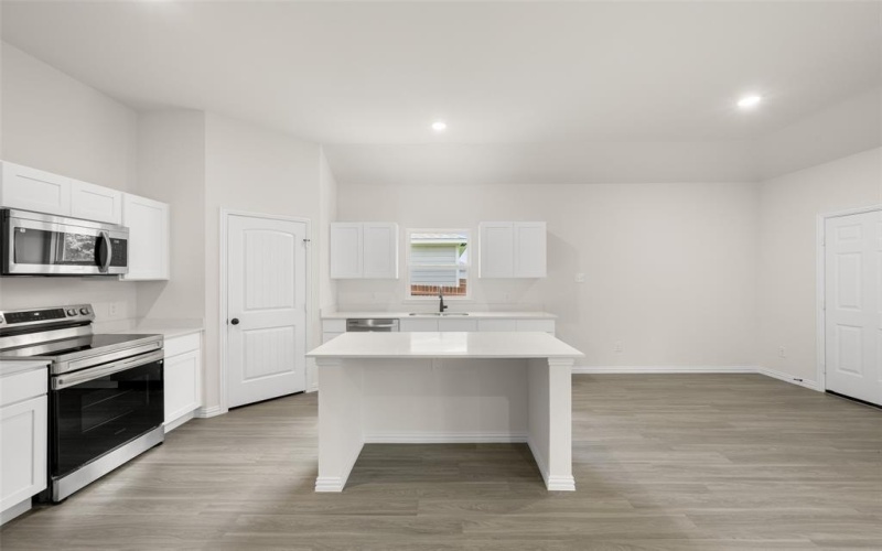 1609 Annabelle Street, Cleburne, TX 76031, 4 Habitaciones Habitaciones , ,2 BañosBaños,Residential,En Venta,1609 Annabelle Street,20704399