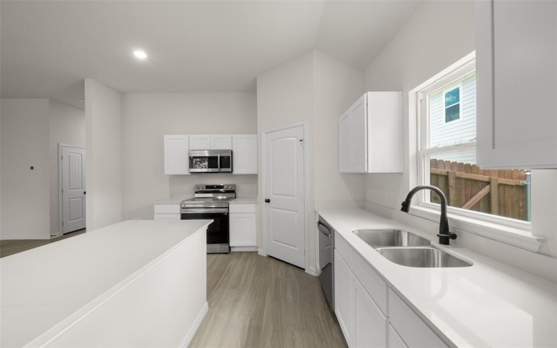 1609 Annabelle Street, Cleburne, TX 76031, 4 Habitaciones Habitaciones , ,2 BañosBaños,Residential,En Venta,1609 Annabelle Street,20704399