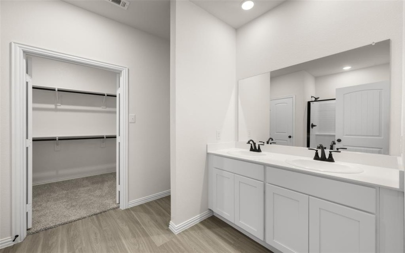 1609 Annabelle Street, Cleburne, TX 76031, 4 Habitaciones Habitaciones , ,2 BañosBaños,Residential,En Venta,1609 Annabelle Street,20704399