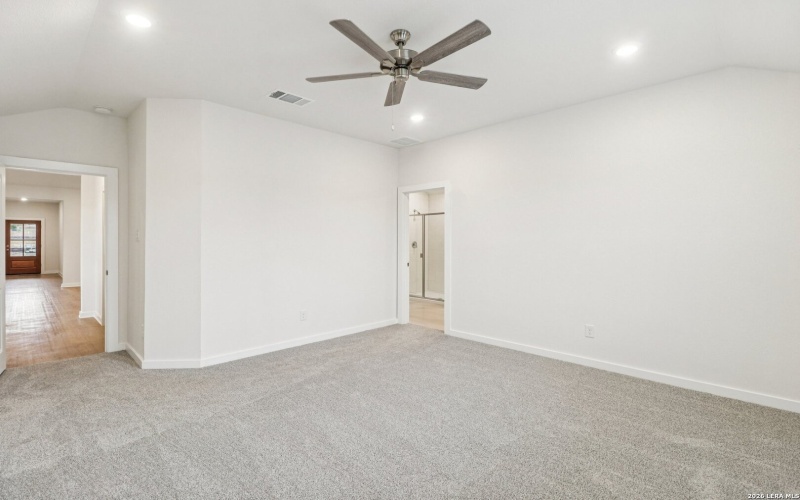 510 Salamander, San Marcos, TX 78666, 4 Habitaciones Habitaciones , ,2 BañosBaños,Residential,En Venta,510 Salamander,0,1946756