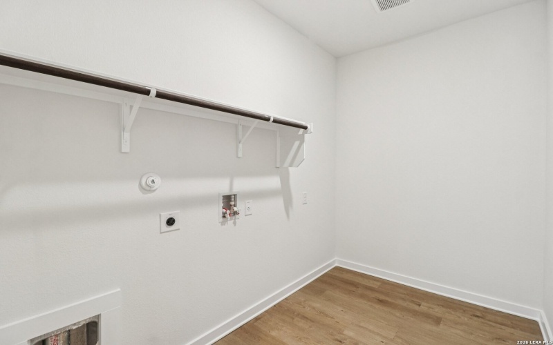 510 Salamander, San Marcos, TX 78666, 4 Habitaciones Habitaciones , ,2 BañosBaños,Residential,En Venta,510 Salamander,0,1946756