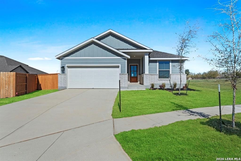 111 Falling Star, San Marcos, TX 78666, 4 Habitaciones Habitaciones , ,3 BañosBaños,Residential,En Venta,111 Falling Star,0,1946761