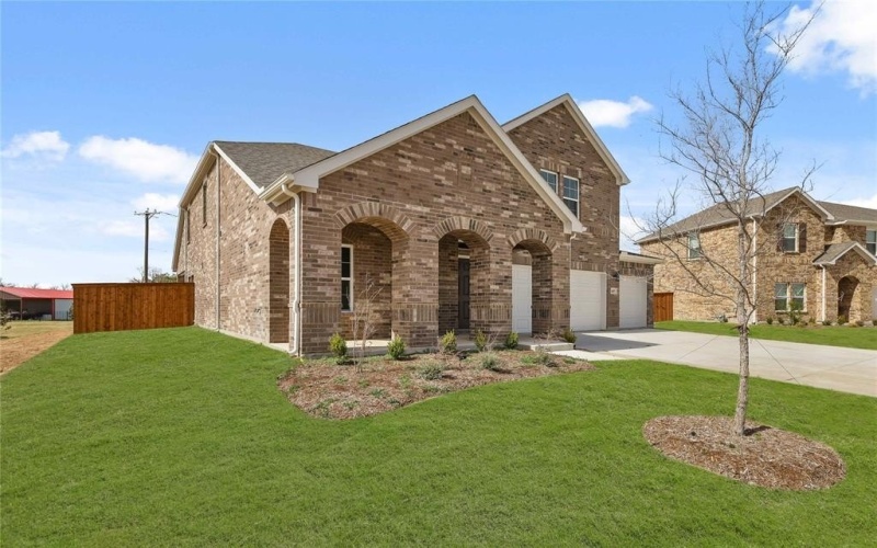 649 Landry Lane, Forney, TX 75126, 4 Habitaciones Habitaciones , ,3 BañosBaños,Residential,En Venta,649 Landry Lane,20704404