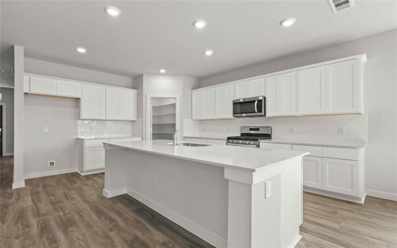 649 Landry Lane, Forney, TX 75126, 4 Habitaciones Habitaciones , ,3 BañosBaños,Residential,En Venta,649 Landry Lane,20704404