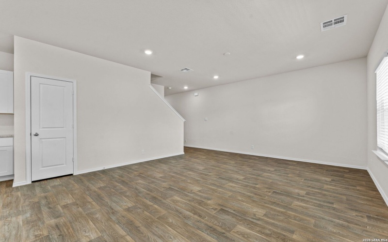 10749 Dazzle, San Antonio, TX 78252, 4 Bedrooms Bedrooms, ,2 BathroomsBathrooms,Residential,For Sale,10749 Dazzle,0,1946765