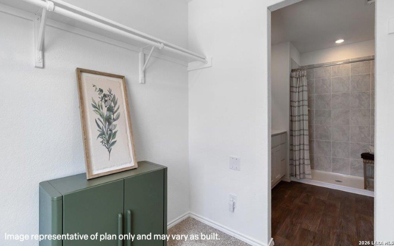 16067 Mahogany Way, Elmendorf, TX 78112, 5 Habitaciones Habitaciones , ,2 BañosBaños,Residential,En Venta,16067 Mahogany Way,0,1946357