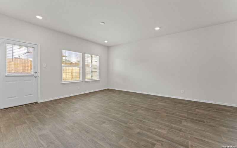 10725 Dazzle, San Antonio, TX 78252, 5 Habitaciones Habitaciones , ,3 BañosBaños,Residential,En Venta,10725 Dazzle,0,1946478