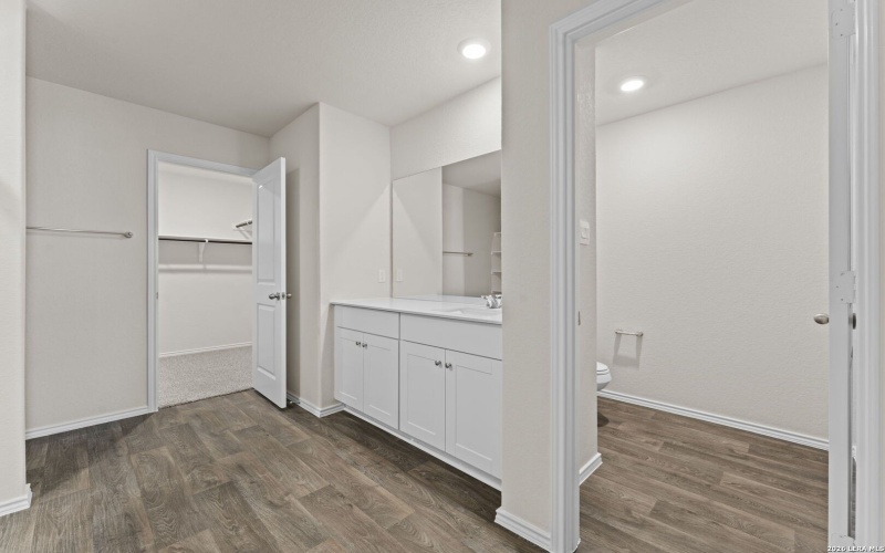 10725 Dazzle, San Antonio, TX 78252, 5 Habitaciones Habitaciones , ,3 BañosBaños,Residential,En Venta,10725 Dazzle,0,1946478