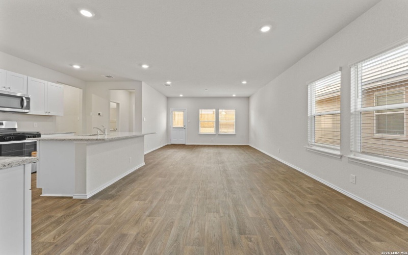 10725 Dazzle, San Antonio, TX 78252, 5 Habitaciones Habitaciones , ,3 BañosBaños,Residential,En Venta,10725 Dazzle,0,1946478