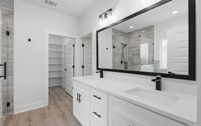 1418 Cedar Grove Trail, Spring Branch, TX 78070, 4 Bedrooms Bedrooms, ,2 BathroomsBathrooms,Residential,For Sale,1418 Cedar Grove Trail,0,1946548