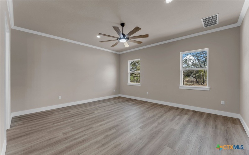 240 Sunday Drive, Burnet, TX 78611, 4 Habitaciones Habitaciones , ,3 BañosBaños,Residential,En Venta,240 Sunday Drive,0,605080