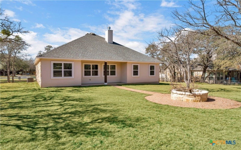 240 Sunday Drive, Burnet, TX 78611, 4 Habitaciones Habitaciones , ,3 BañosBaños,Residential,En Venta,240 Sunday Drive,0,605080