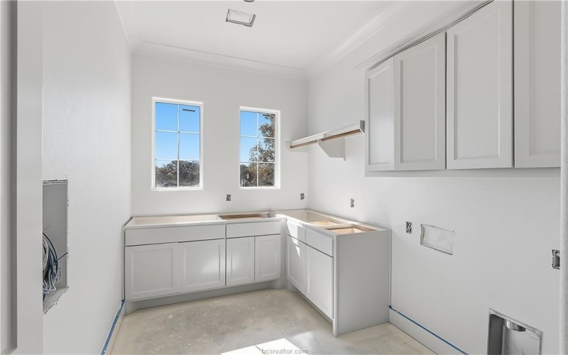 4705 Foxglove Court, College Station, TX 77845, 4 Bedrooms Bedrooms, ,5 BathroomsBathrooms,Residential,For Sale,4705 Foxglove Court,0,26002207