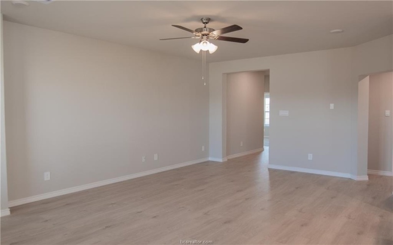 6117 Eldora Dr., College Station, TX 77845, 3 Bedrooms Bedrooms, ,2 BathroomsBathrooms,Residential,For Sale,6117 Eldora Dr.,0,26002747