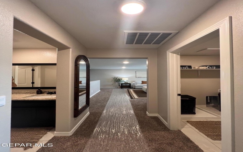 10741 Michael Irvin Street, El Paso, TX 79924, 4 Habitaciones Habitaciones , ,1 BañoBaños,Residential,En Venta,10741 Michael Irvin Street,0,939568