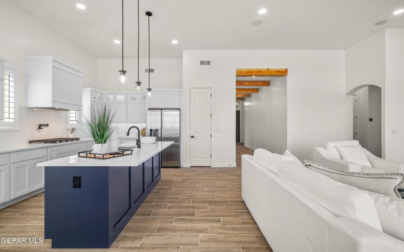 517 Bluegruff Street, Horizon City, TX 79928, 4 Bedrooms Bedrooms, ,3 BathroomsBathrooms,Residential,For Sale,517 Bluegruff Street,0,939575