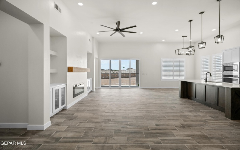 537 Basketflower Drive, Horizon City, TX 79928, 4 Habitaciones Habitaciones , ,3 BañosBaños,Residential,En Venta,537 Basketflower Drive,0,939578